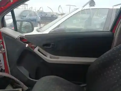 Автозапчасти б/у обивка передней правой двери за toyota yaris (ksp9/scp9/nlp9) * ссылки oem iam 676100d440c0