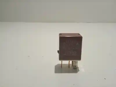 Second-hand car spare part relay for toyota yaris (ksp9/scp9/nlp9) * oem iam references 9098704004  1567000860
