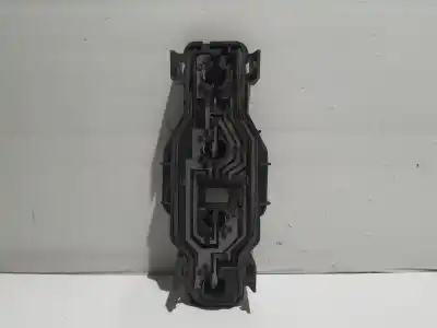 Pièce détachée automobile d'occasion support de lampe pour peugeot partner (s2) 2.0 hdi cat références oem iam 634679  6346 79