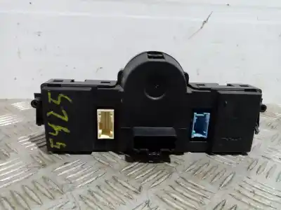 Second-hand car spare part climate control for renault scenic ii scenic ii oem iam references 5200501461  