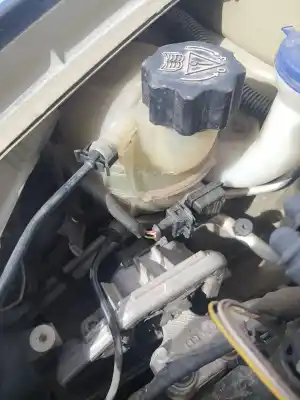 Pièce détachée automobile d'occasion vase d'expansion de liquide de refroidissement pour citroen c3 i (fc_, fn_) 1.4 16v hdi références oem iam    Pièce détachée automobile d'occasion vase d'expansion de liquide de refroidissement pour citroen c3 i (fc_, fn_) 1.4 16v hdi références oem iam