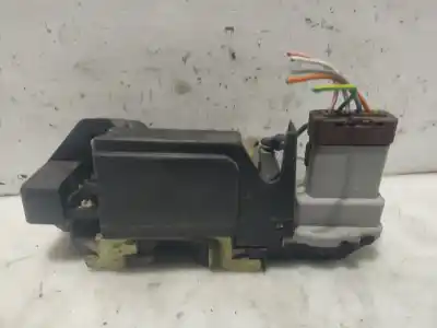 Pièce détachée automobile d'occasion serrure de porte avant droite pour citroen xsara picasso citroen xsara picasso hdi 110fap lx plus références oem iam 9136j3