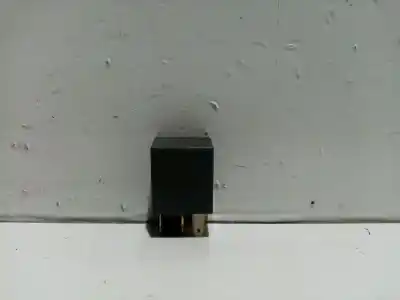 Pezzo di ricambio per auto di seconda mano relè per kia carnival carnival (2006 - 2012) riferimenti oem iam 0k55267740