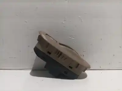 Second-hand car spare part right front power window switch for kia carnival carnival (2006 - 2012) oem iam references   