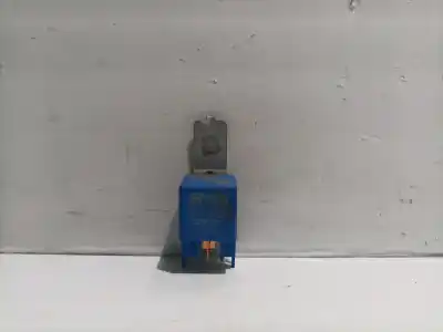 Pezzo di ricambio per auto di seconda mano relè per kia carnival carnival (2006 - 2012) riferimenti oem iam 95225-1f100