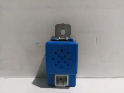 Pezzo di ricambio per auto di seconda mano relè per kia carnival carnival (2006 - 2012) riferimenti oem iam 95710-2e000