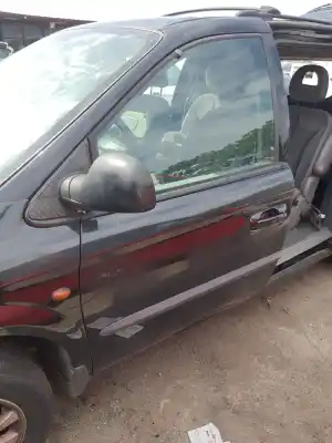 Автозапчасти б/у левая передняя дверь за chrysler voyager (rg) 2.4 cat ссылки oem iam 