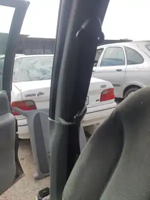 Автозапчасти б/у правый передний ремень безопасности за chrysler voyager (rg) 2.4 cat ссылки oem iam 