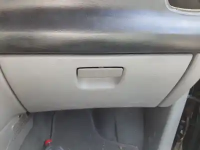 Автозапчасти б/у бардачок за chrysler voyager (rg) 2.4 cat ссылки oem iam 