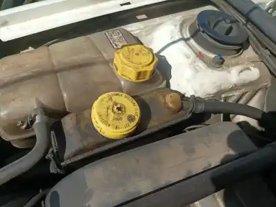 Second-hand car spare part power steering fluid tank for ford orion 1.4 g/luk oem iam references 