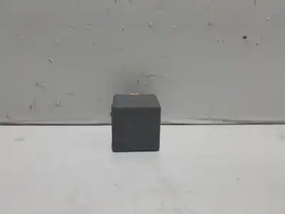 Piesă de schimb auto la mâna a doua panou tablou sigurante pentru chevrolet aveo / kalos fastback (t200) 1.2 referințe oem iam 94580702