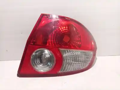 Pièce détachée automobile d'occasion Feu Arrière Droit pour HYUNDAI GETZ (TB) 1.3 Références OEM IAM 924021C010  