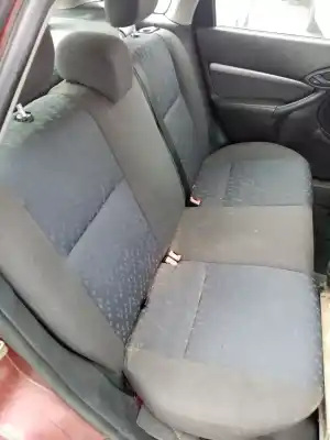 Автозапчастина б/у середне задне сиділо для ford focus i (daw, dbw) 1.8 turbo di / tddi посилання на oem iam 