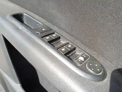 Second-hand car spare part left front power window switch for peugeot 407 sw (6e_) 2.0 hdi 135 oem iam references 53269735b  