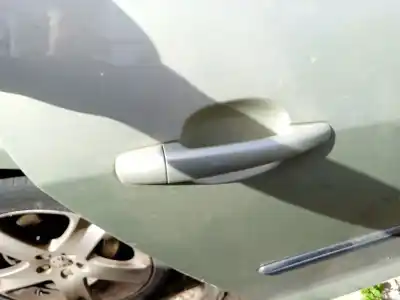 Second-hand car spare part exterior right rear door handle for peugeot 407 sw (6e_) 2.0 hdi 135 oem iam references 9653401580
