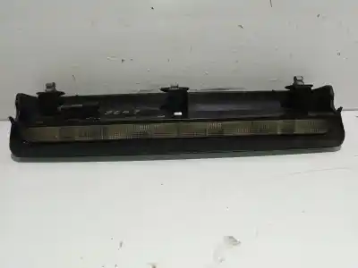 Pezzo di ricambio per auto di seconda mano luce freno centrale per opel corsa c (x01) 1.2 (f08, f68) riferimenti oem iam 24517003  
