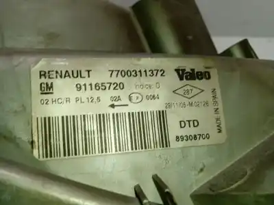 Pièce détachée automobile d'occasion feu droit pour nissan primastar autobús (x83) dci 100 références oem iam 7700311372  91165720