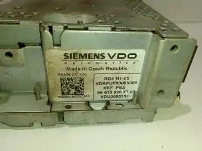 Peça sobressalente para automóvel em segunda mão sistema de áudio / rádio cd por peugeot 207 xs referências oem iam 96613826xt