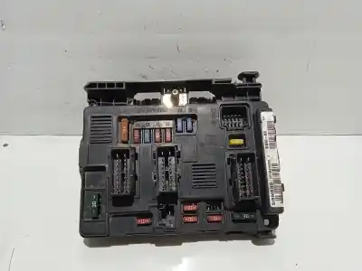 Second-hand car spare part fuse box unit for citroen berlingo 1.9 d multispace oem iam references 9650618580