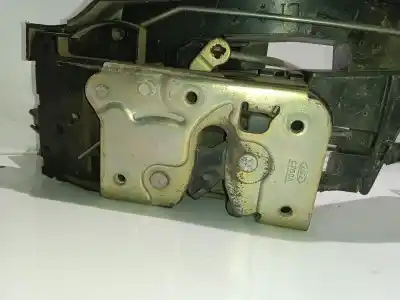 Recambio de automóvil de segunda mano de cerradura puerta delantera izquierda para ford focus i turnier (dnw) 1.8 turbo di / tddi referencias oem iam 264aa21813  