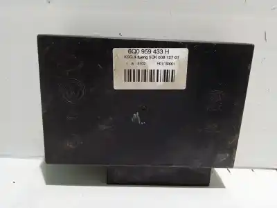 Pezzo di ricambio per auto di seconda mano  per VOLKSWAGEN POLO (9N1)  Riferimenti OEM IAM 6Q0959433H 5DK008127 5DK00812701