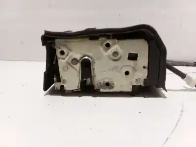 Second-hand car spare part rear left door lock for bmw x5 (e53) 3.0 d oem iam references 51228402601  8402601