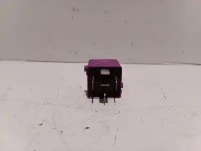 Pezzo di ricambio per auto di seconda mano relè per bmw x5 (e53) 3.0 d riferimenti oem iam 61361388911  v23134e59x107