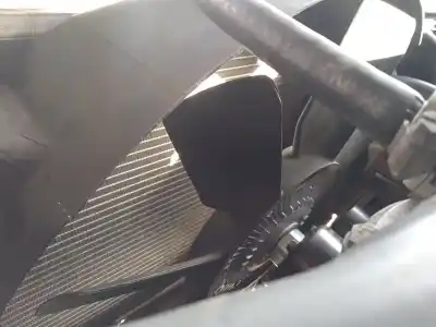 İkinci el araba yedek parçası Su Radyatörü için MERCEDES-BENZ CLK (C208) CLK 230 KOMPRESSOR (208.347) OEM IAM referansları A2025005203  