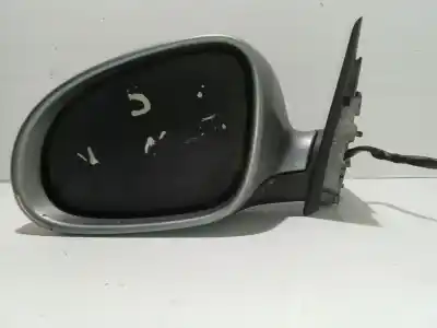 Pièce détachée automobile d'occasion  pour VOLKSWAGEN PASSAT BERLINA (3B3)  Références OEM IAM 3B0857933B  