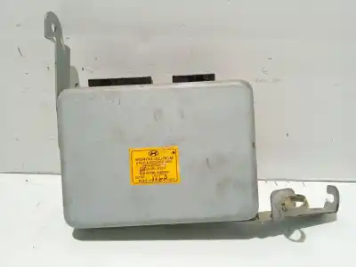Second-hand car spare part power management control unit for hyundai elantra iii (xd) 2.0 crdi oem iam references 954002d300
