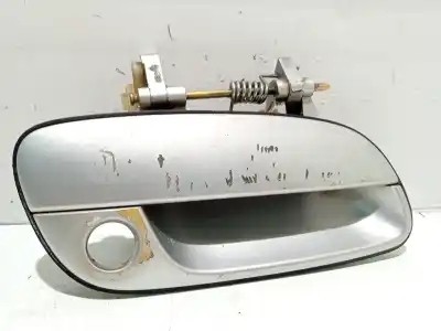 Second-hand car spare part exterior right front door handle for hyundai elantra iii (xd) 2.0 crdi oem iam references 826602d010