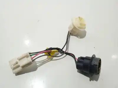 Second-hand car spare part lampholder for hyundai elantra iii (xd) 2.0 crdi oem iam references 