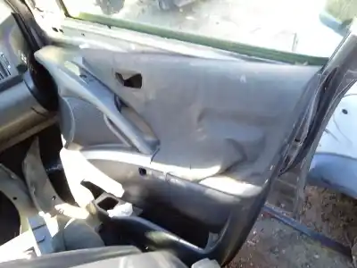 Tweedehands auto-onderdeel Bekleding Rechts Voordeur voor TOYOTA COROLLA VERSO (ZER_, ZZE12_, R1_) 1.8 (ZNR11_) OEM IAM-referenties   
