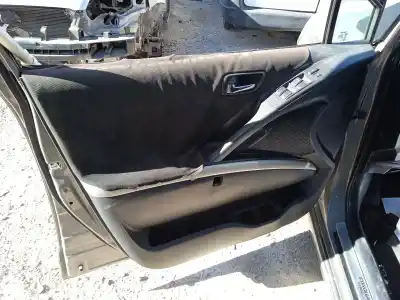 Tweedehands auto-onderdeel Bekleding Linker Voordeur voor TOYOTA COROLLA VERSO (ZER_, ZZE12_, R1_) 1.8 (ZNR11_) OEM IAM-referenties   