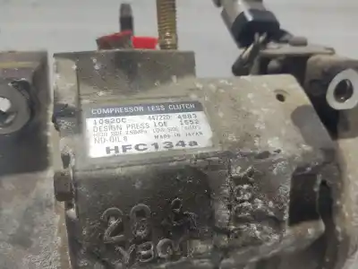 Автозапчастина б/у компресор кондиционера для chrysler voyager iv (rg, rs) 2.5 crd посилання на oem iam 4868429ad  