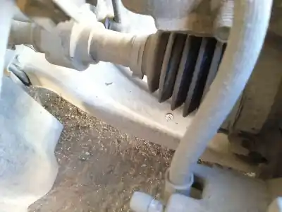 Piesă de schimb auto la mâna a doua braț suspensie fațã stânga inferior pentru dodge caliber 2.0 crd referințe oem iam 5105041aa  