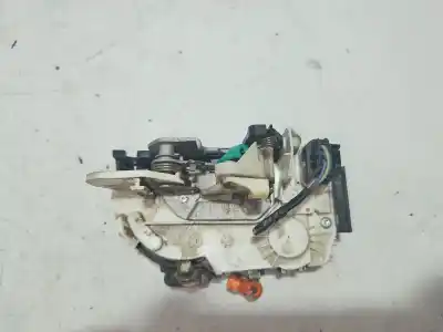 Second-hand car spare part left front door lock for dodge caliber 2.0 crd oem iam references 4589409aa  
