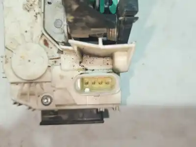 Second-hand car spare part rear left door lock for dodge caliber 2.0 crd oem iam references 4589415aa  