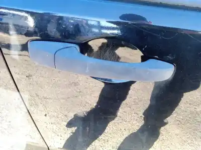 Автозапчастина б/у зовнішня ручка передня прав для dodge caliber 2.0 crd посилання на oem iam 5074189ad