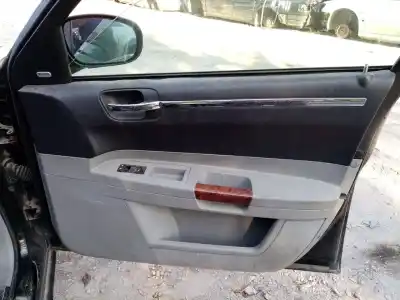 Автозапчасти б/у обивка передней правой двери за chrysler 300 c 3.0 crd cat ссылки oem iam 