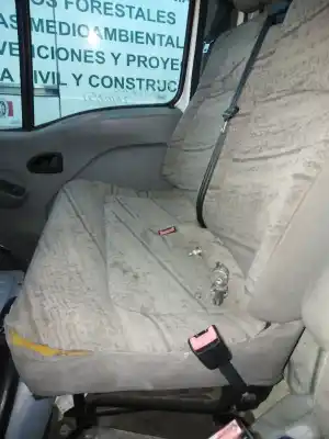 Recambio de automóvil de segunda mano de asiento delantero derecho para renault master ii phase 2 caja cerrada 2.5 dci diesel cat referencias oem iam 