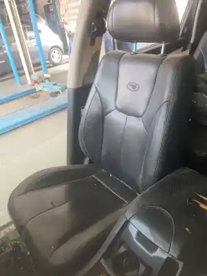 Second-hand car spare part right front seat for ssangyong rexton * oem iam references 