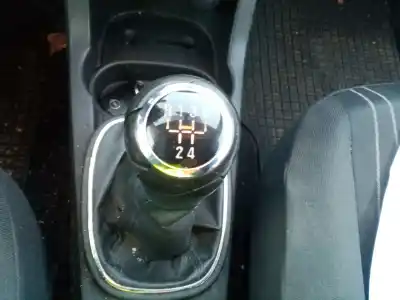 Pezzo di ricambio per auto di seconda mano  per OPEL CORSA D (S07)  Riferimenti OEM IAM 55492025  