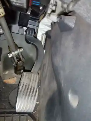 Pezzo di ricambio per auto di seconda mano  per OPEL CORSA D (S07)  Riferimenti OEM IAM 13305804  