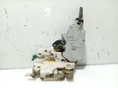 Pezzo di ricambio per auto di seconda mano serratura porta anteriore destra per nissan primera (p11) 2.0 16v riferimenti oem iam 805022f910