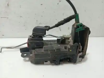 Second-hand car spare part left front door lock for opel astra h gtc (a04) 1.4 (l08) oem iam references 13210748  