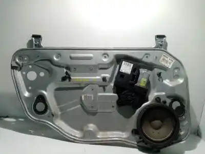 Recambio de automóvil de segunda mano de ELEVALUNAS DELANTERO IZQUIERDO para VOLVO V50 FAMILIAR  referencias OEM IAM 31253513  