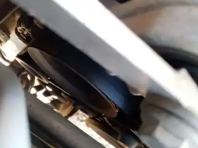 Recambio de automóvil de segunda mano de BOMBA DIRECCION para ALFA ROMEO 156 (932_)  referencias OEM IAM 46763561  46737907