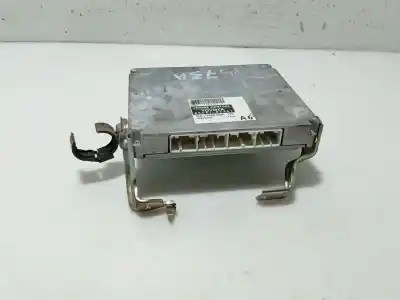 Peça sobressalente para automóvel em segunda mão Centralina De Motor Uce por TOYOTA COROLLA (_E12_) 2.0 D-4D (CDE120R_, CDE120L_) Referências OEM IAM 8965002150  8966102A61
