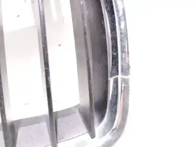 Peça sobressalente para automóvel em segunda mão grelha frontal por bmw serie 3 berlina (e90) 320d referências oem iam 22405910  